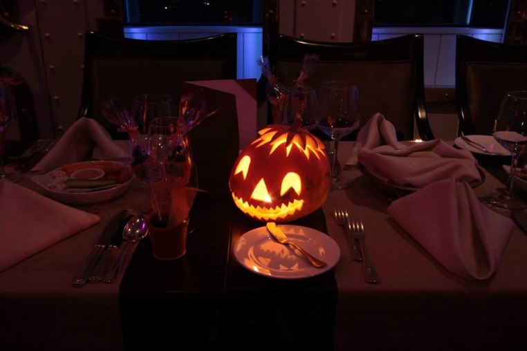 Halloween at Titanic Piano Bar